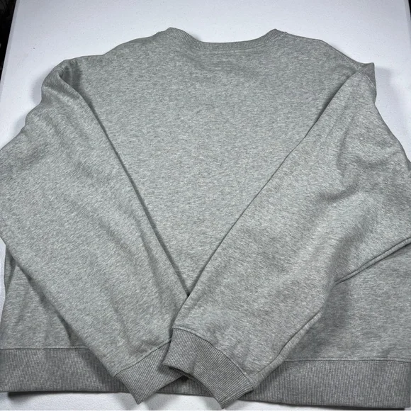 American Eagle Outfitters Gray Crewneck Sweater - Picture 4 of 4